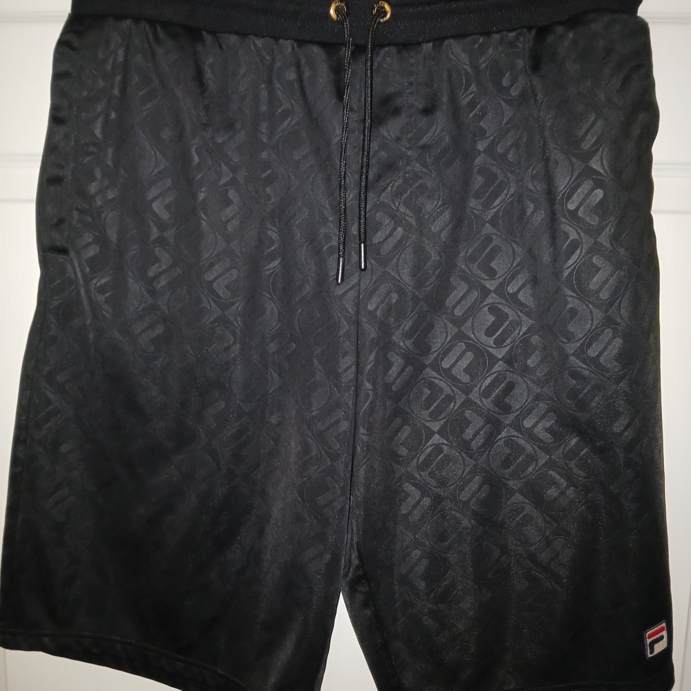 Fila Men's Textured Black Athletic Shorts